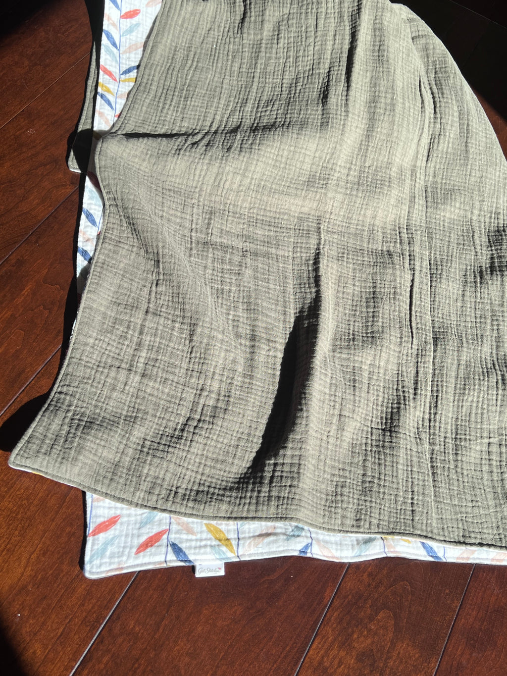 Falling Leaves Double Gauze Baby Blanket