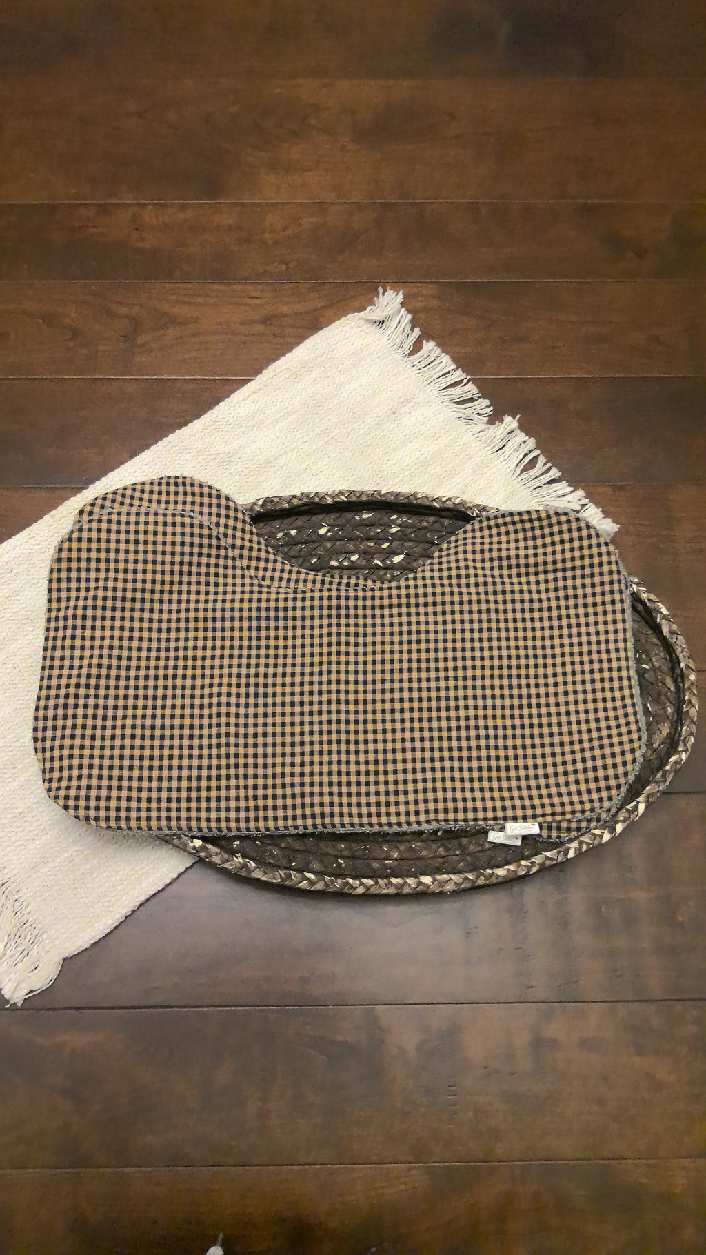 Black & Tan Burp Cloth