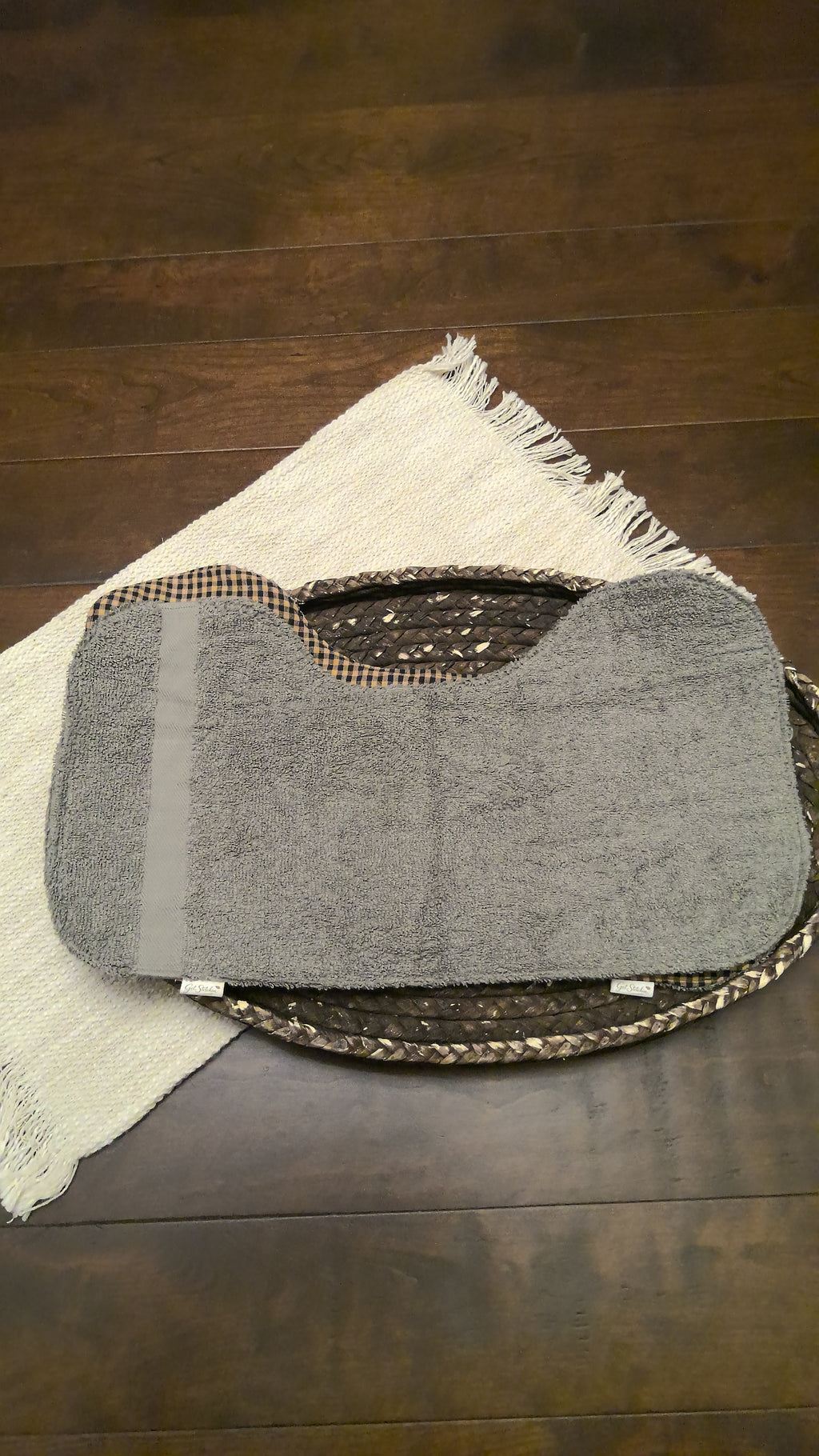Black & Tan Burp Cloth
