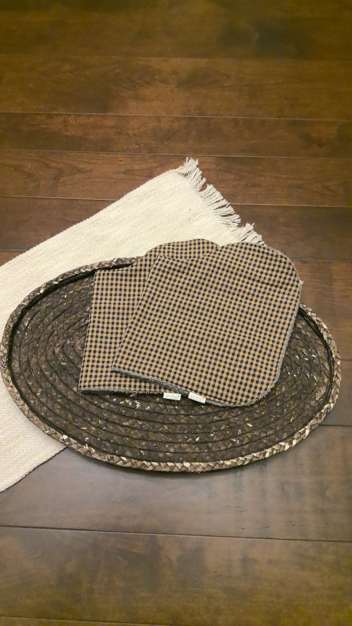 Black & Tan Burp Cloth