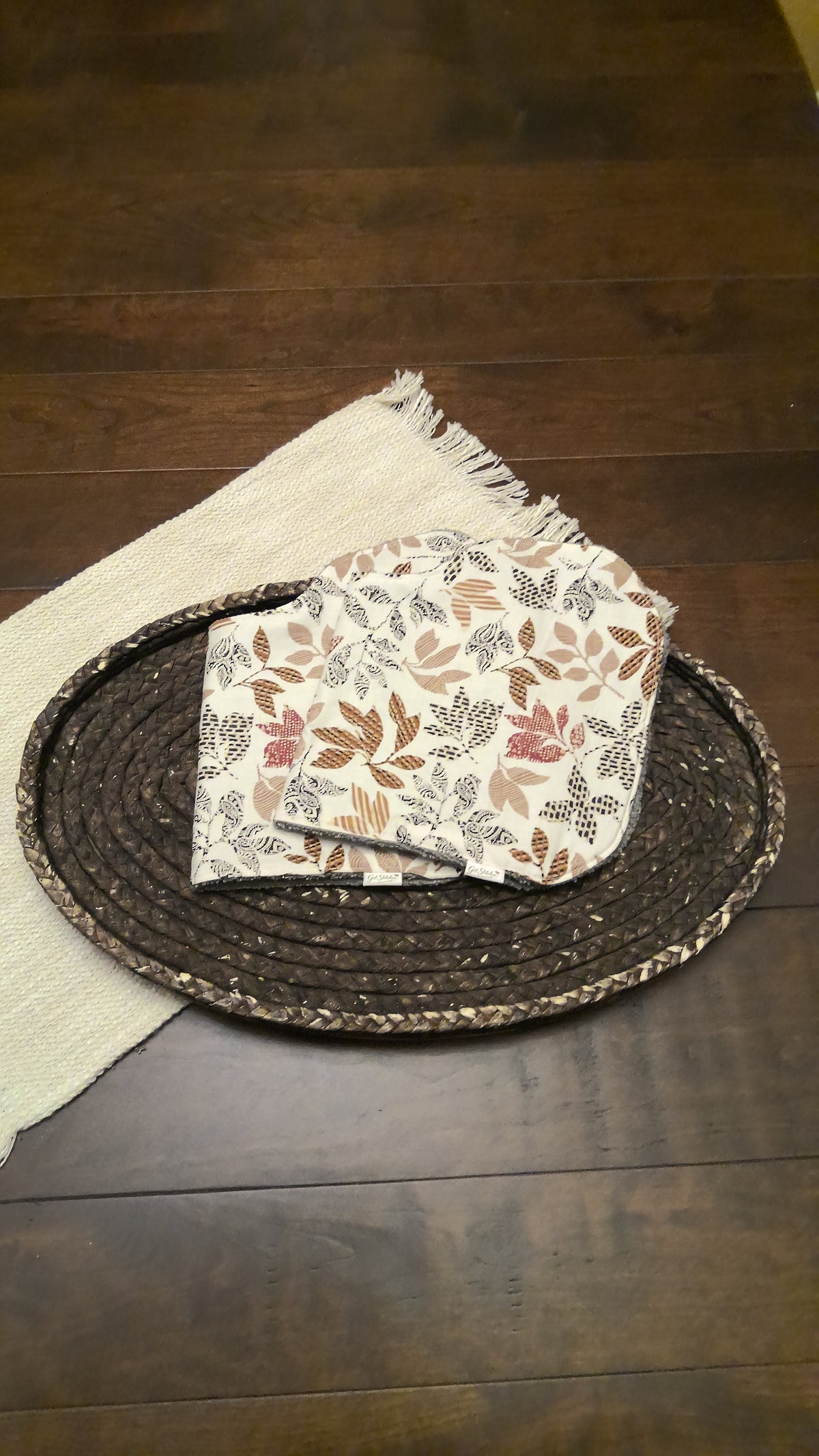 Birch Hollow Burp Cloth – Gray Terry