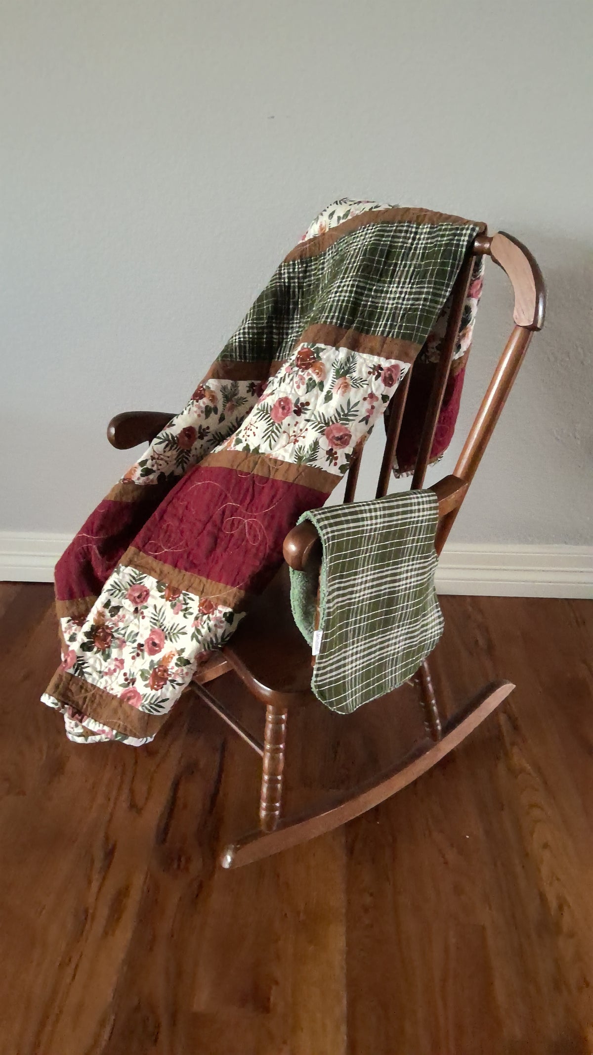 Green Plaid Burp Cloth – Sage Terry
