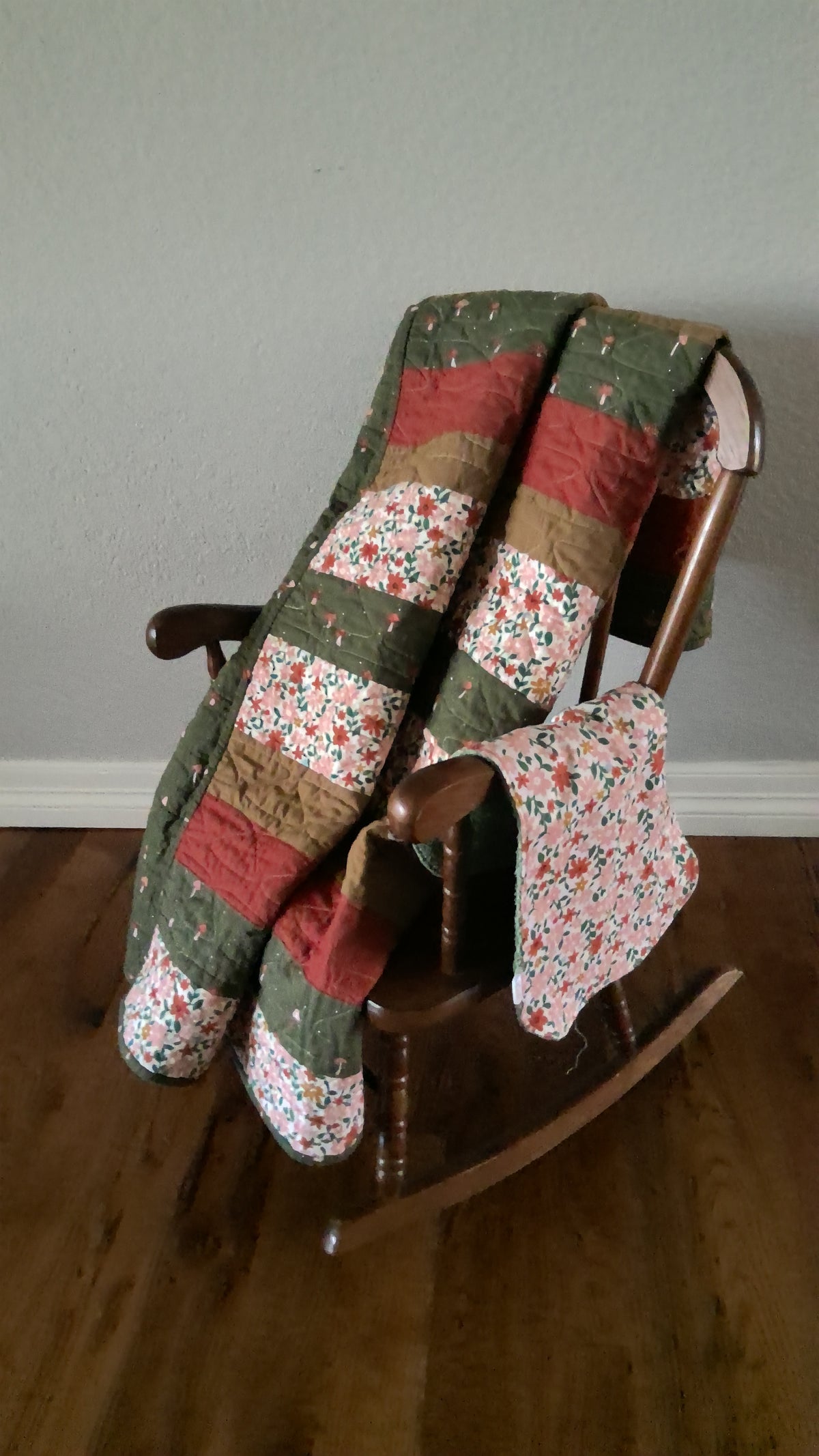 Meadow Bloom Baby Quilt