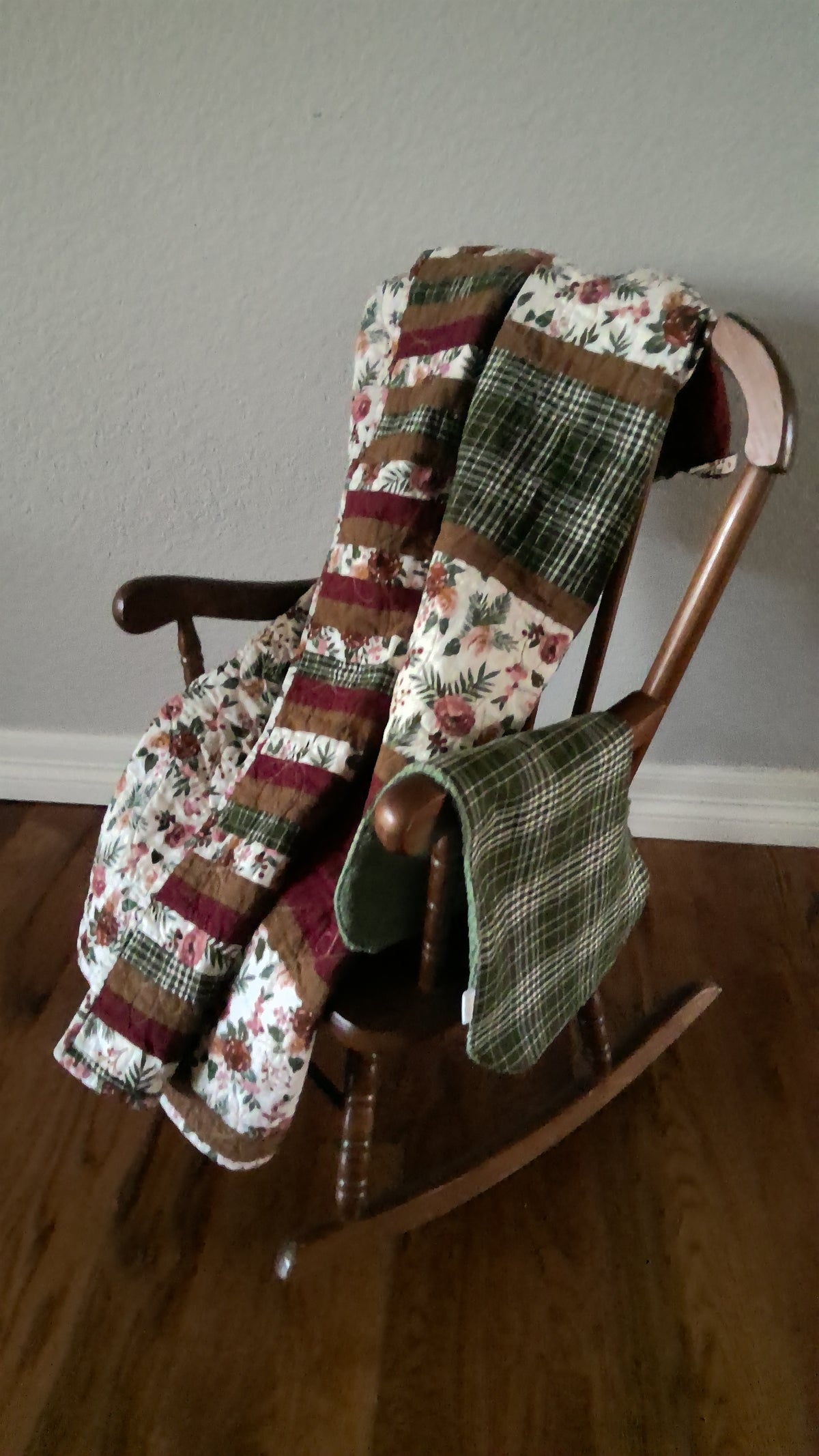 Cottage Garden Baby Quilt